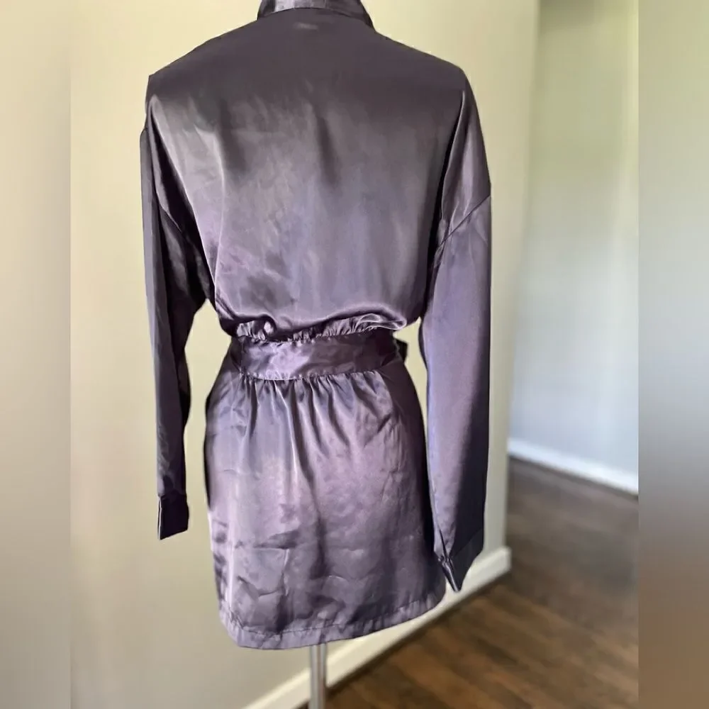 Victoria’s Secret Navy Satin Robe - Picture 2 of 9